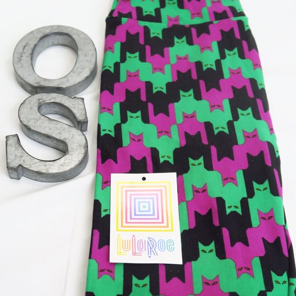 LuLaRoe Pants - NWT LuLaRoe Leggings One Size Halloween Bats